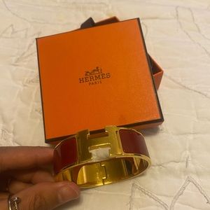 Hermès Red and Gold Enamel Bracelet 💯 Authentic
